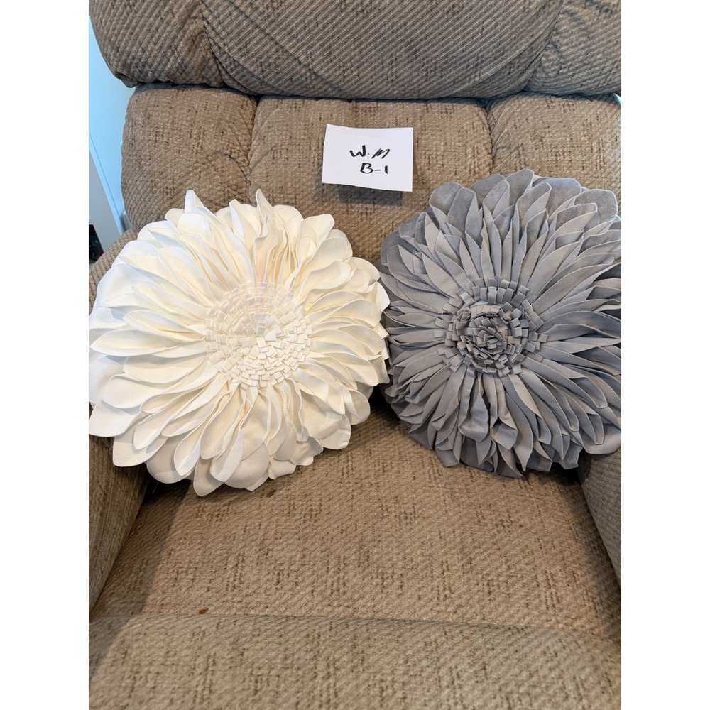 Set of 2 Round 3D Floral Sunflower Throw Pillows Cream White and Grey Decorative